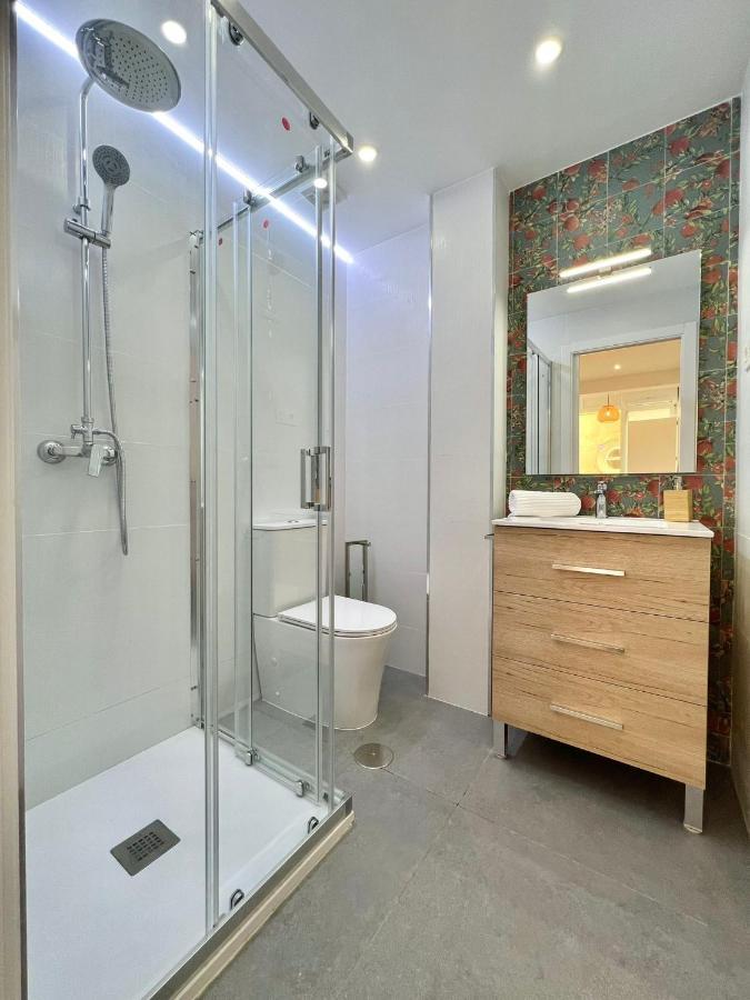 מאלגה Malagueta Beach II & Private Terrace By Ele Apartments מראה חיצוני תמונה